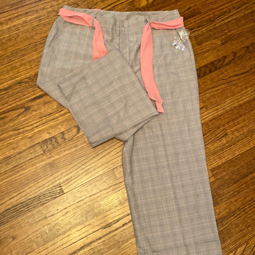 NEW LOOK 👀 Metrostyle wide leg plaid capri pants! Size 16 pink/ gray